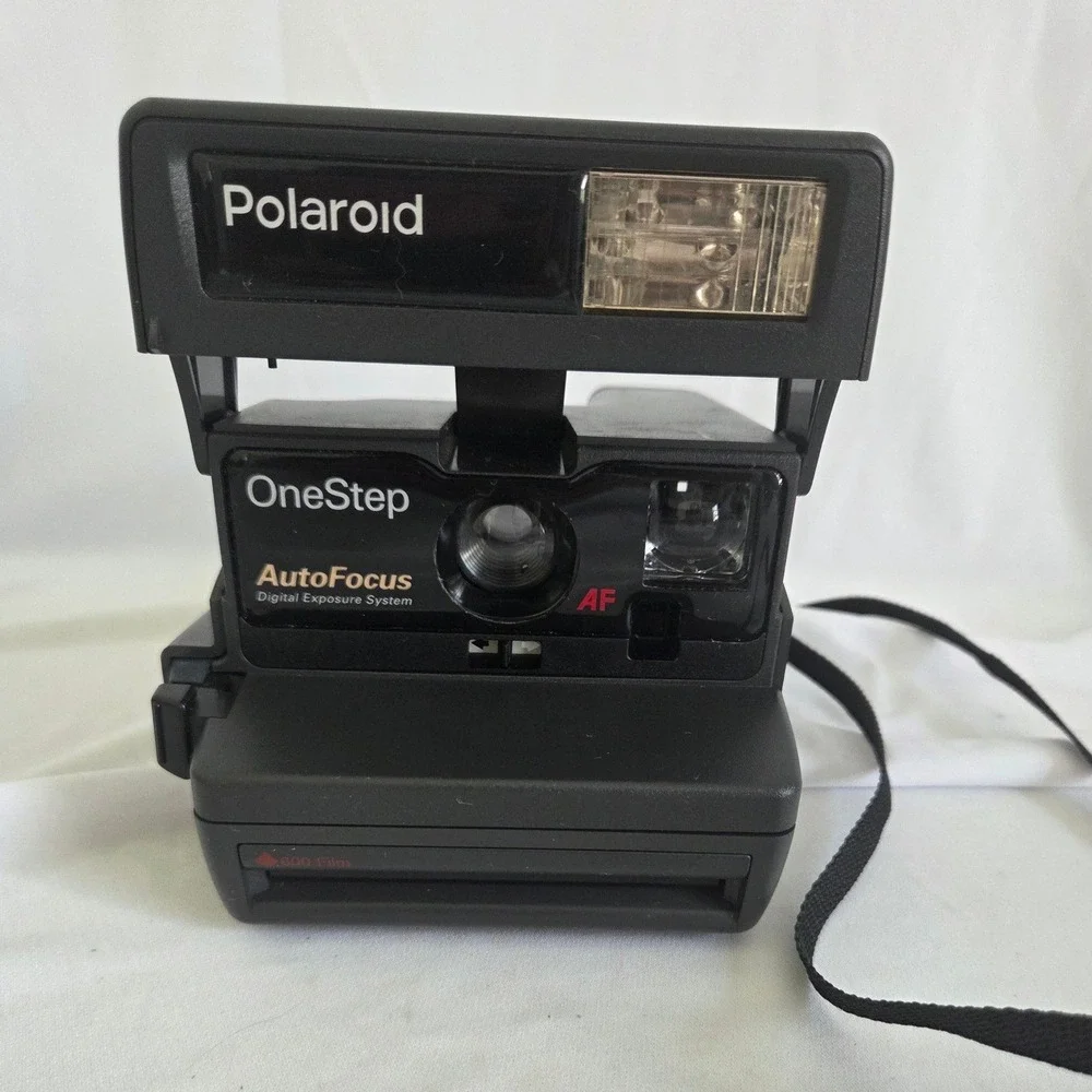 Polaroid OneStep AutoFocus Instant Film Camera Black 600 Film Digital Exposure